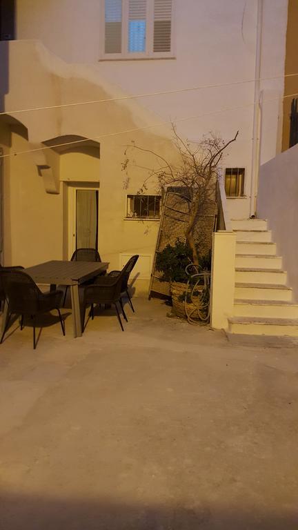 Dafne Marsala Centro Bed and Breakfast Buitenkant foto
