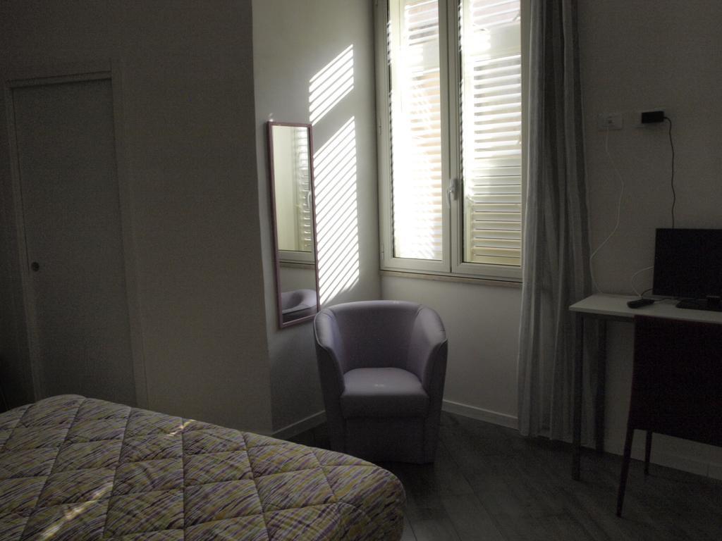 Dafne Marsala Centro Bed and Breakfast Buitenkant foto
